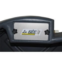Float valve tap with protective plate for SUPERBAC strip rim : p1138301