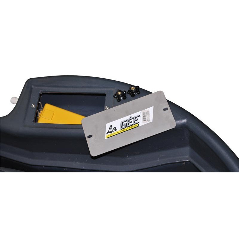 Float valve tap with protective plate for SUPERBAC strip rim : p1138301