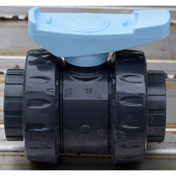 Reinforced female/male -2"1/2 drain valve flange - 66/76 mm : p1160903