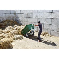Manure barrow 450 L : p1212503