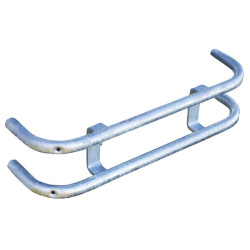 Tow protection for metal hay rack : p1213742